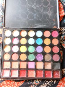 Miss Gold Makeup Collection