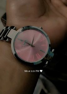 Elegant Pink Face Watch for women 😍