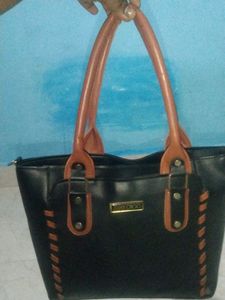 Elegant Black Handbag