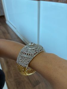 Sparkling Bangle