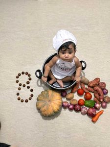 Child&#39;s Chef Apron &amp; Hat Set