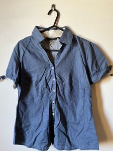 Blue collared short-sleeve shirt for ladies 😇😍