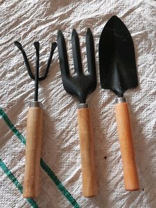 Gardening Tool Set Of 3 Tools