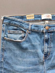 Light Wash Slim Fit Jeans