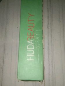 Huda Beauty Makeup Fixer