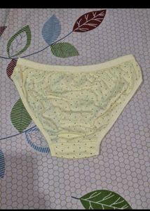 Yousta Panties Size-28