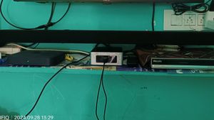 SAMSUNG SOUNDBAR