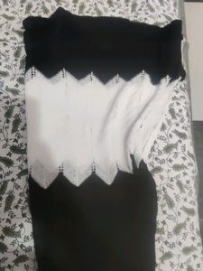 Black N White Knitted Top