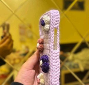 Floral Crochet Phone Case❤️