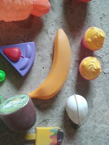 Fruits And Snacks Set
