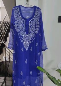 Hand Embroide Chikan Kurti With Peticot