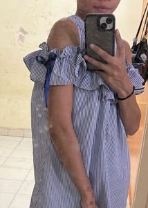 Korean top