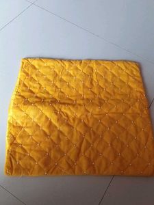 Dizner Cousion Cover Free Walat