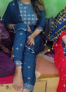 Long three piece suit