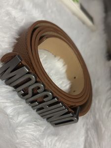 Moschino belt