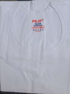 Branded white mens vest (pack of 10)