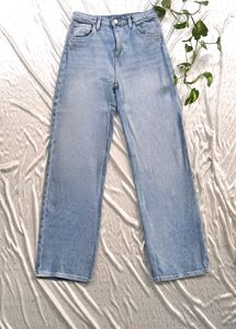 H&M Straight Fit Jeans (24-26)