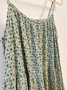 UNIQLO Cute Green Print Dress (no top)