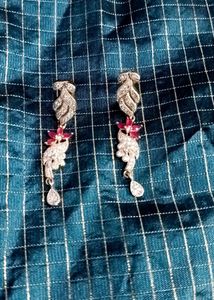 Necklace from women