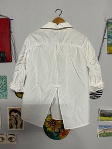 White Collared Button-Up🤍