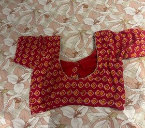 red saree