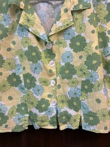 Cropped Shirt Floral