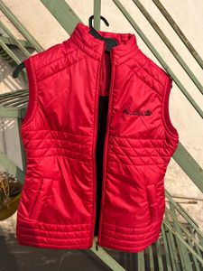 Brand new womens sleeveless jacket