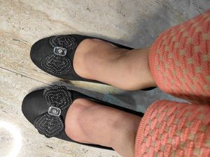 Black Embellished Bow Ballet Flats