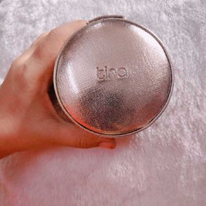 Tira Round Case