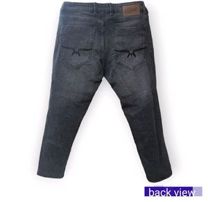 The Roadster Lifestyle Co Men Black Tapered Jeans
