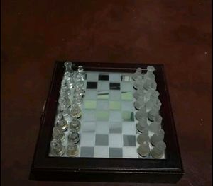 Glass Chest Set With Wooden Case