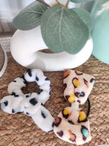 Cute Scrunchie Set