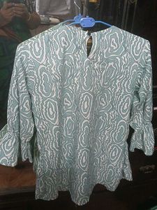 Printed Green Top