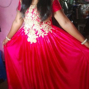 Elegant Pink Ethnic Gown