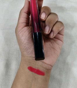 6 liquid lipsticks, 99/- each