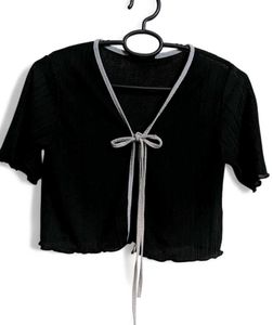 Cute Tie Front Top