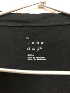 a. new day Black Short Sleeve Top