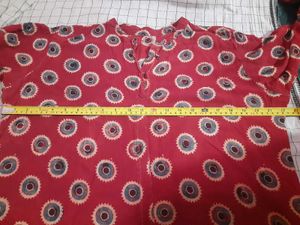 Red Printed Long Slitted Kurti( Bust 42-44)