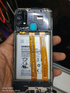 Samsung F41