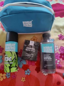 Bombay Shaving Co. Kit With Pouch