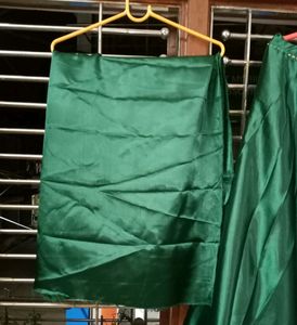 Dark Green Gaji Silk Chaniya With 1 Mtr Blouse Pie