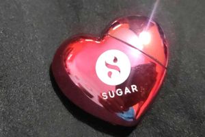 Sugar Cosmetics - Heart Lipstick