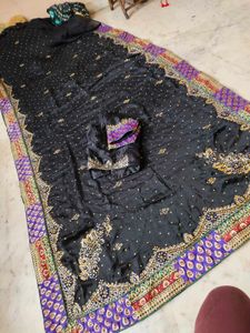 Elegant Black Saree with blouse 🔥