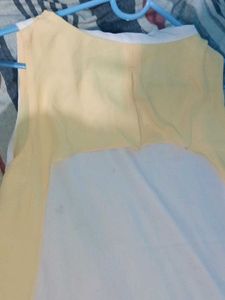 Yellow &amp; White Half Sleeveless Top