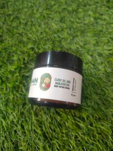 N4N Clove Oil &amp; Manjistha Repair Cream