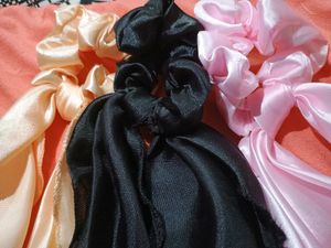 Silk Scrunchie Set