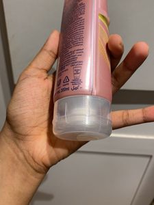 Vaseline Gluta-Hya Serum Burst Lotion