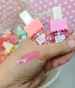 5 Piece Ice Cream Lip Gloss Set (Totally New)❤️