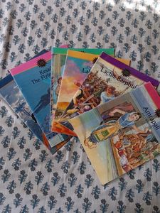Set Of 6 Vintage Comics Amar Chitra Katha 2005