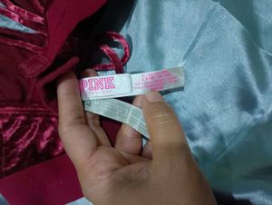 Victoria&#39;s Secret Burgundy Velvet Bra